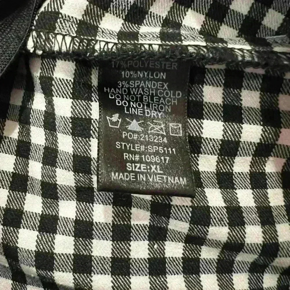 Like New Black/White Gingham Mid-Rise Tapered Pants with Elastic Waist and Front - Picture 5 of 6